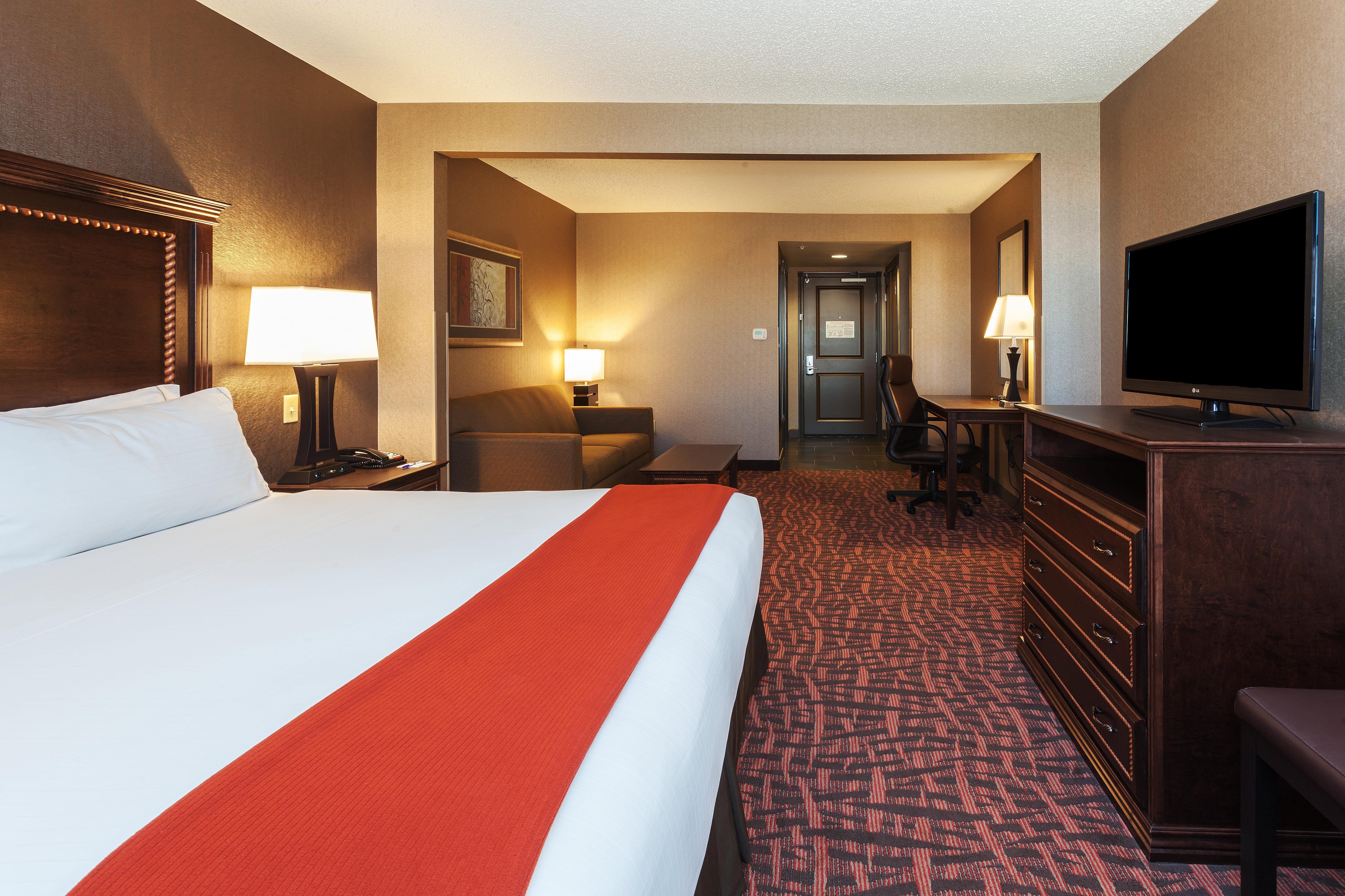 Holiday Inn Express Hotel & Suites Cheyenne By Ihg Exterior photo