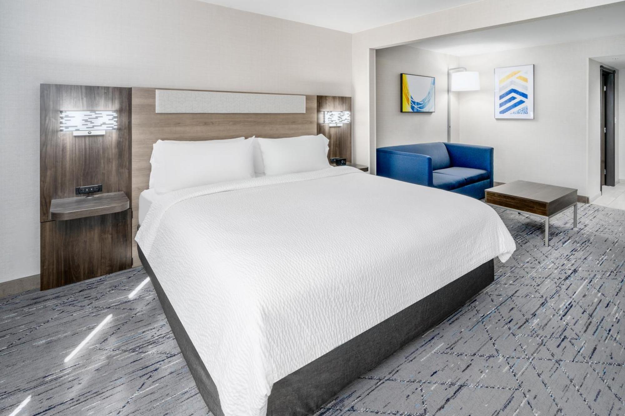 Holiday Inn Express Hotel & Suites Cheyenne By Ihg Exterior photo