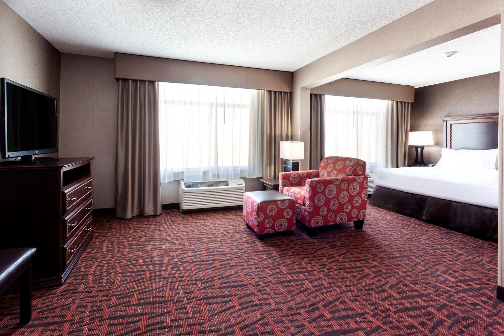 Holiday Inn Express Hotel & Suites Cheyenne By Ihg Exterior photo